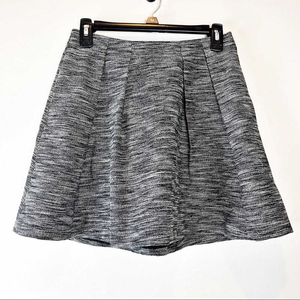 2/$20 Madewell Black White Heathered Knit Pleated Mini Skater Skirt size 0
